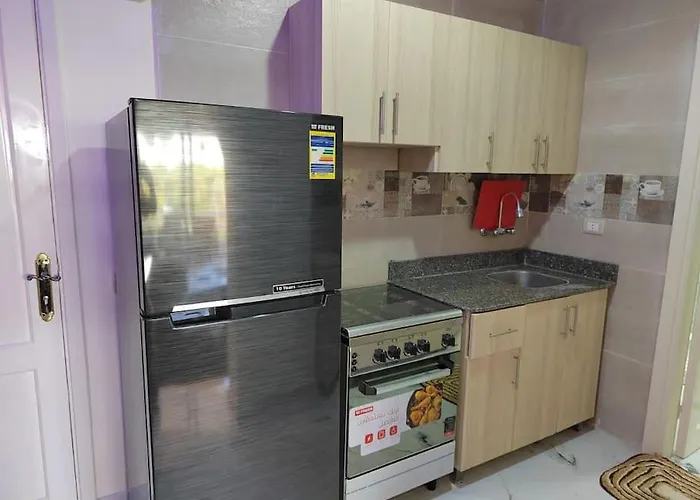 One Bed In Criss Naama Bay Appartamento *